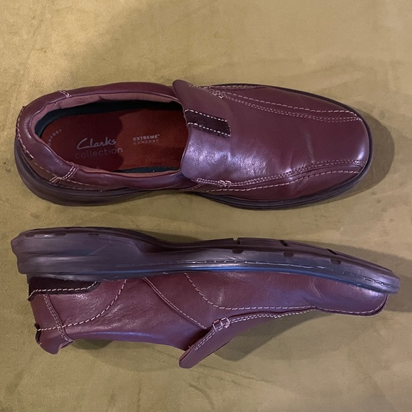 Clarks Men's Brown/Burgundy Leather Slip-On Loafers - Picture 2 of 8